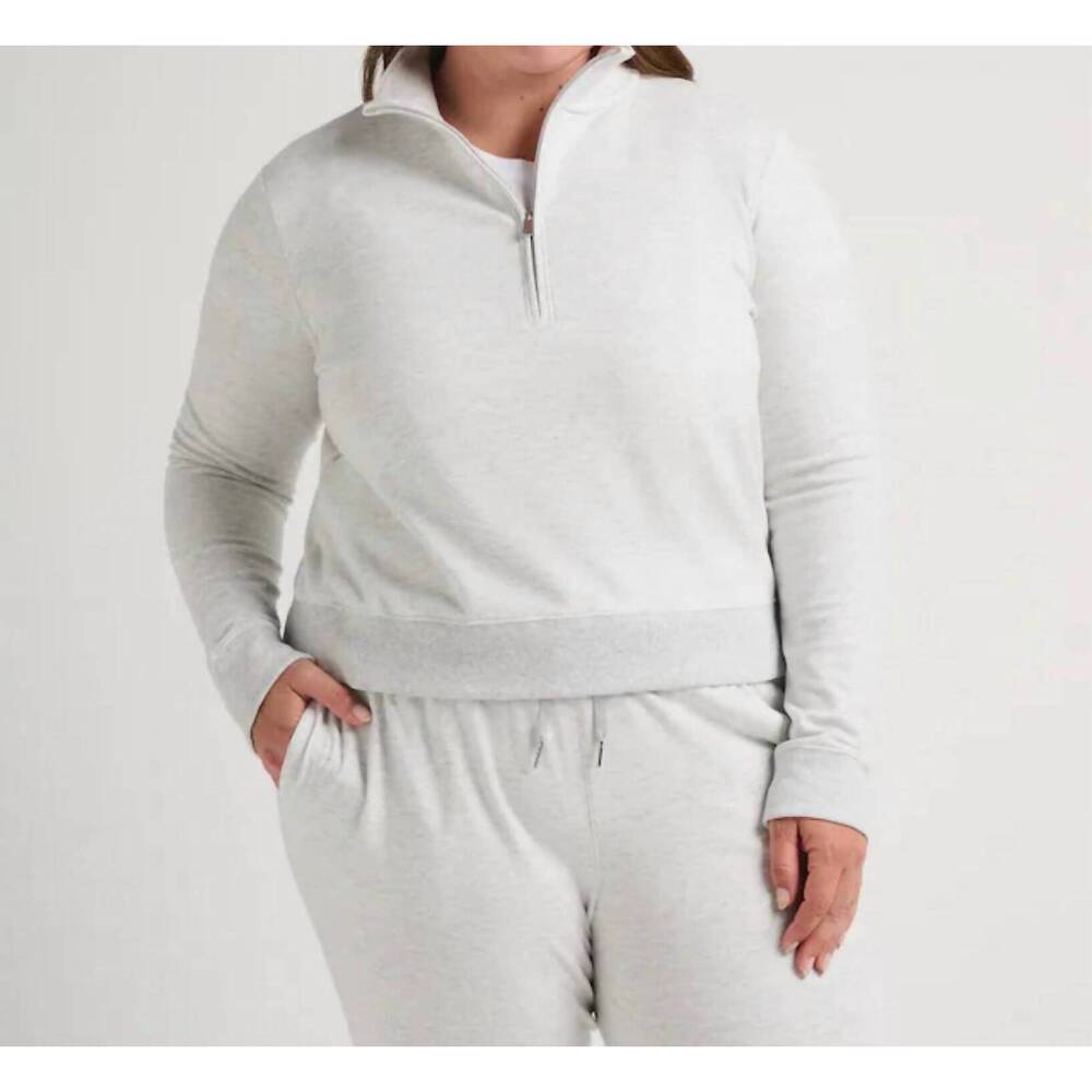 NEW TRAVISMATHEW cloud 1/2 zip pullover in heather light grey